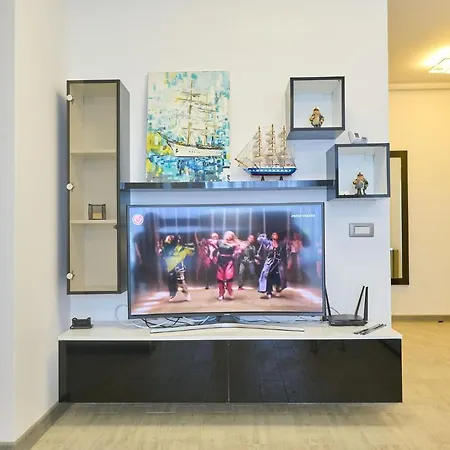 Crazy Sea View 2br Pools Resort- Parking