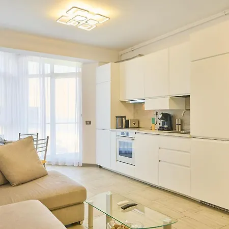 Crazy Sea View 2br Pools Resort- Parking 마마이아