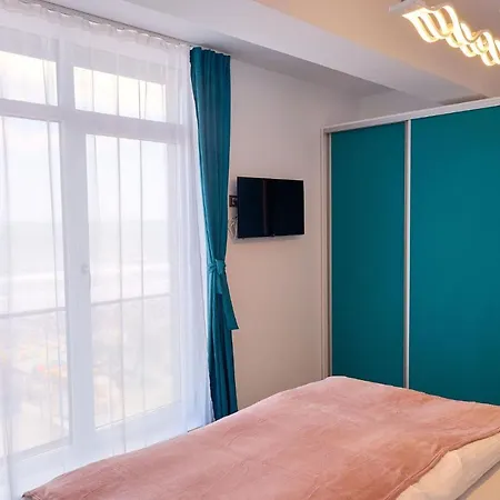 Crazy Sea View 2br Pools Resort- Parking شقة مامايا